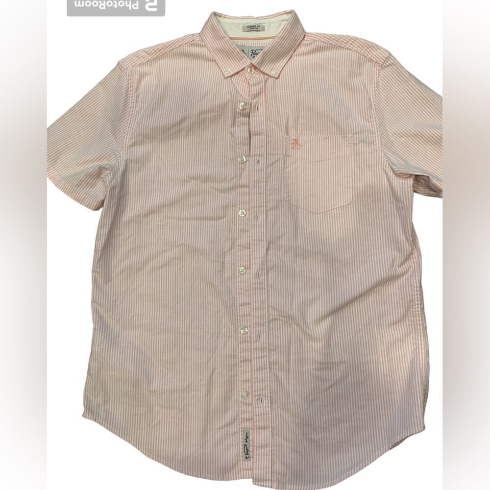 Original Penguin Men’s Button Down Shirt.  Size: M.  Classic fit.